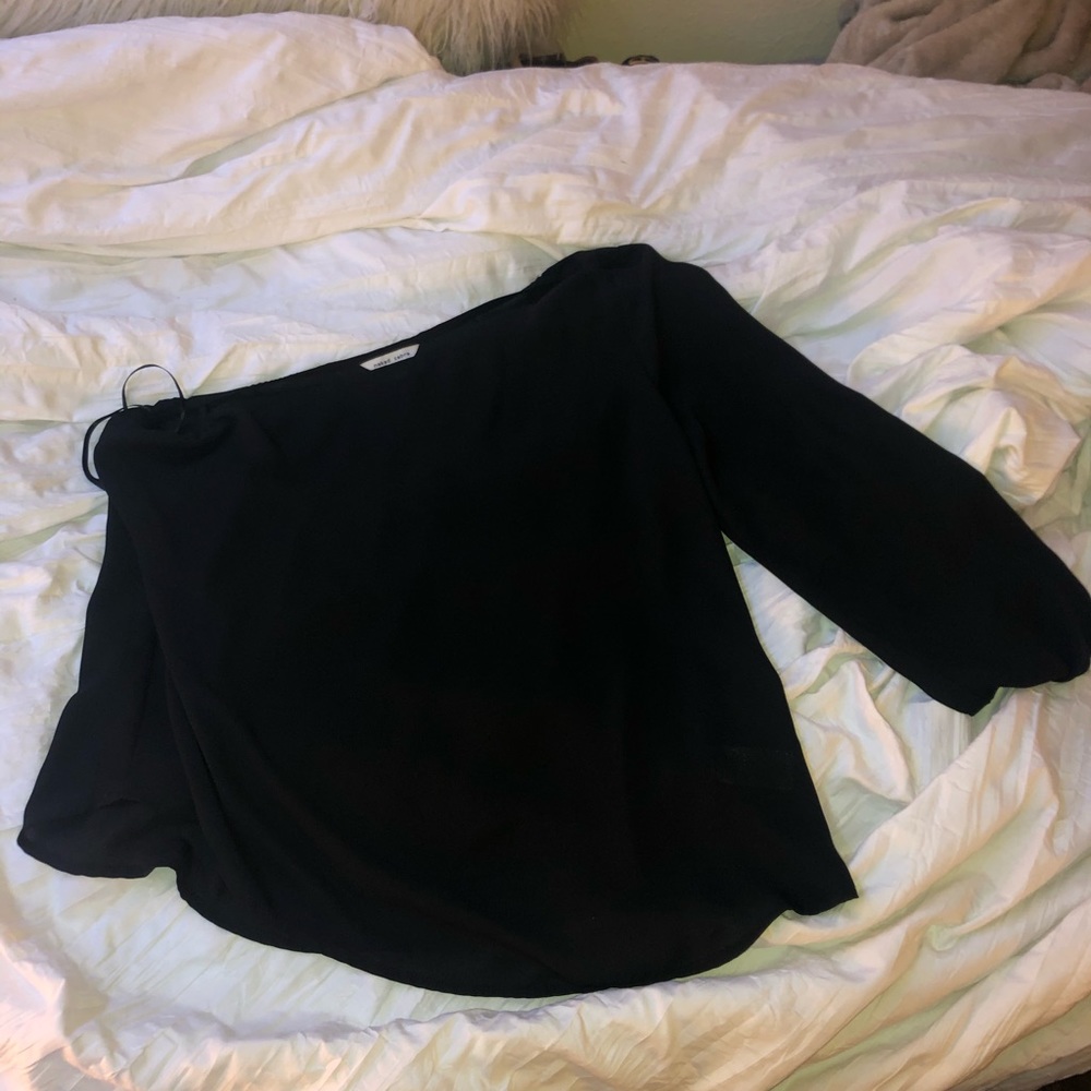 Women’s long sleeve, one shoulder top.
